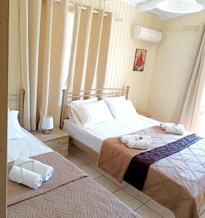 Villa Pouliezos Apartments Alykanas  Extérieur photo