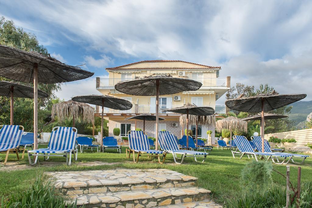 Villa Pouliezos Apartments Alykanas  Chambre photo
